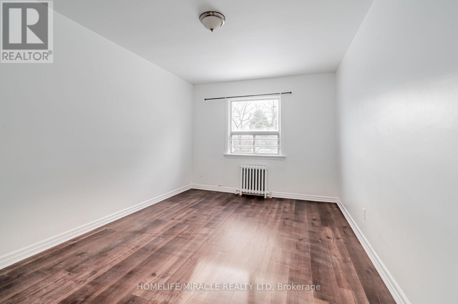 44 Leduc Drive, Toronto, ON photo 5