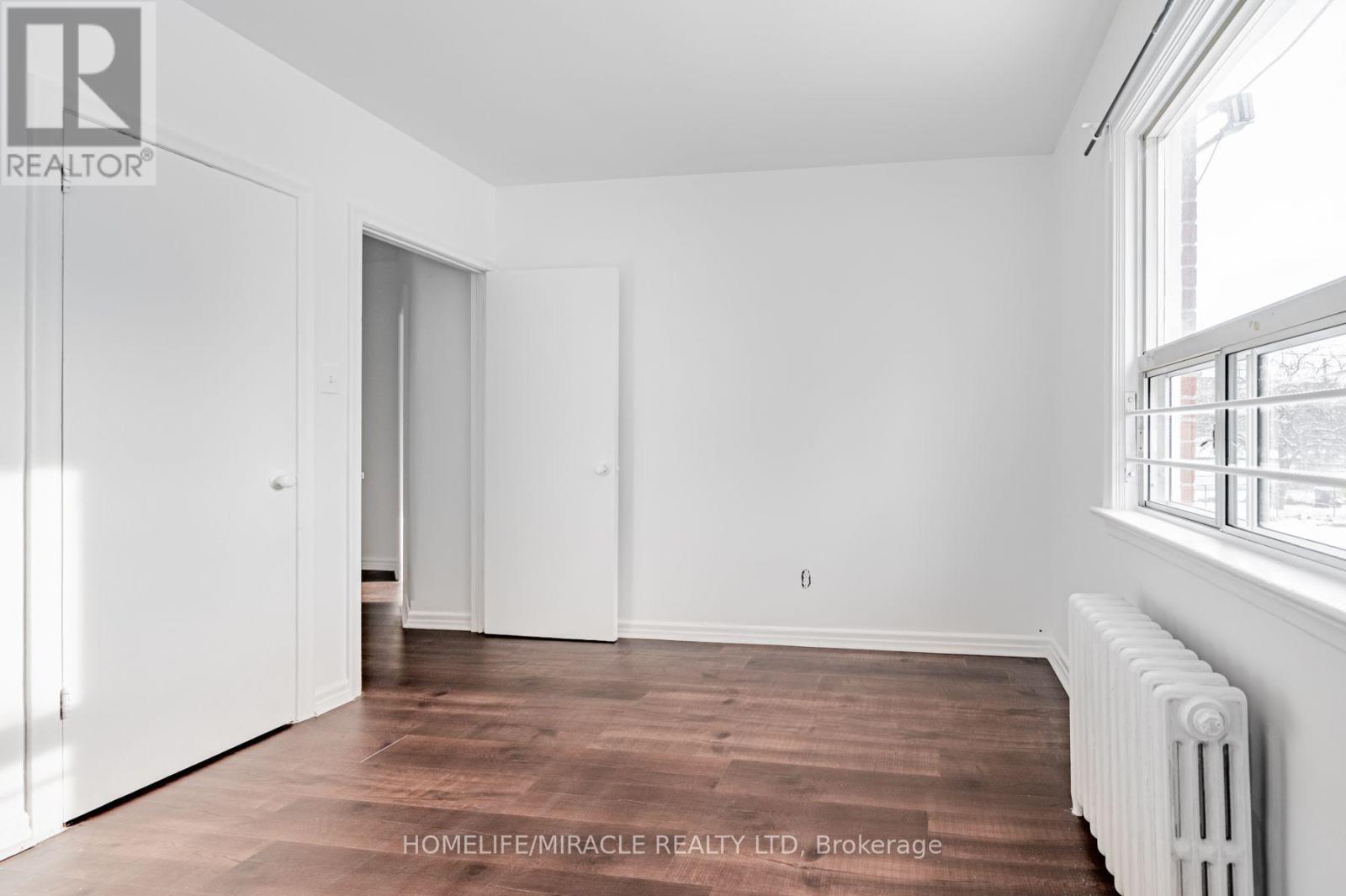 44 Leduc Drive, Toronto, ON photo 8