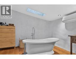 6226 Sanderson Avenue, Peachland, BC V0H1X8 Photo 22