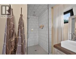 6226 Sanderson Avenue, Peachland, BC V0H1X8 Photo 14