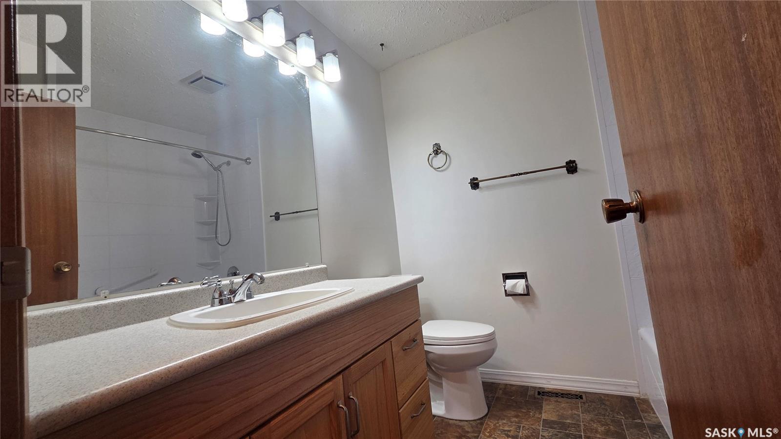 9012 Mitchell AVENUE - 10