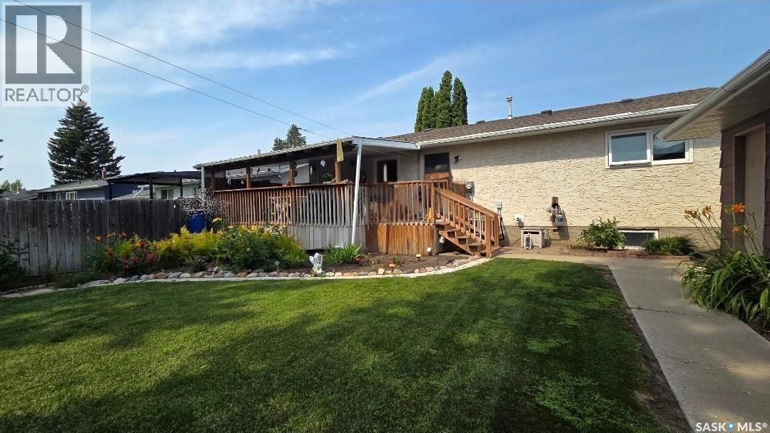 9012 Mitchell CRESCENT, North Battleford — photo 32