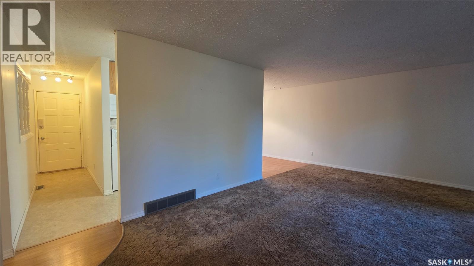 9012 Mitchell AVENUE - 5