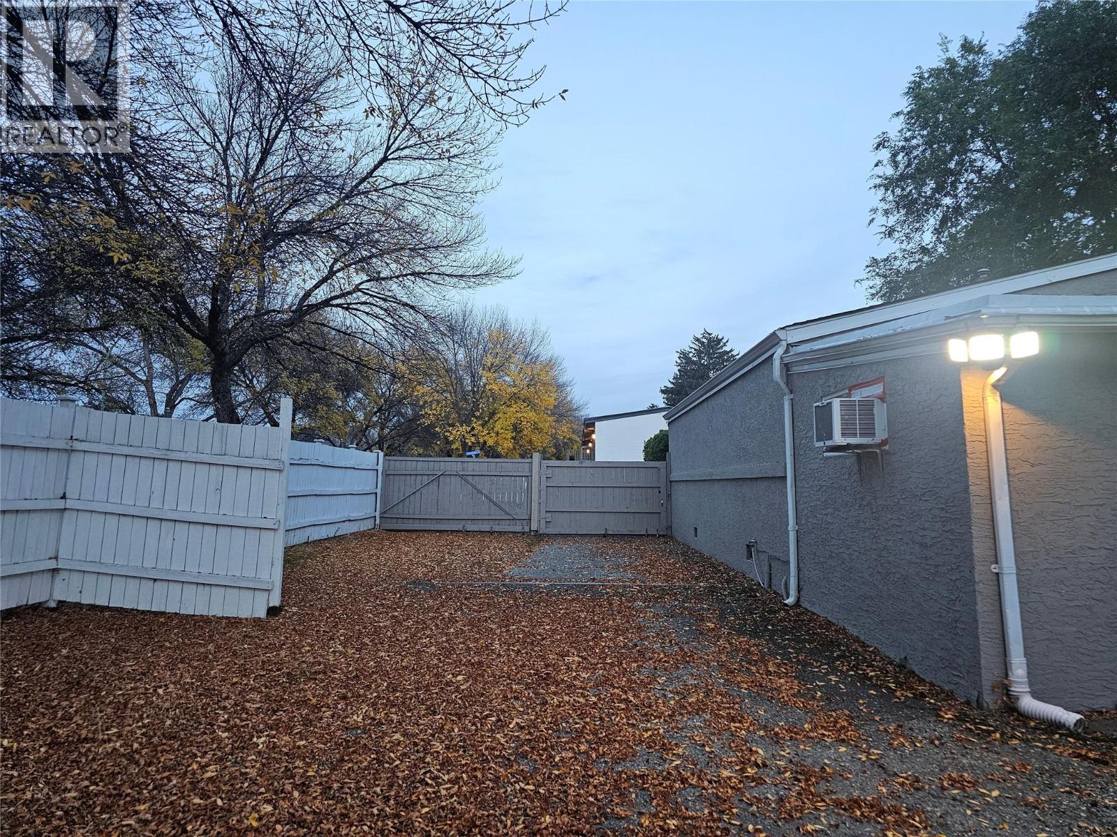 1201 Kelglen Crescent, Kelowna - Image 1