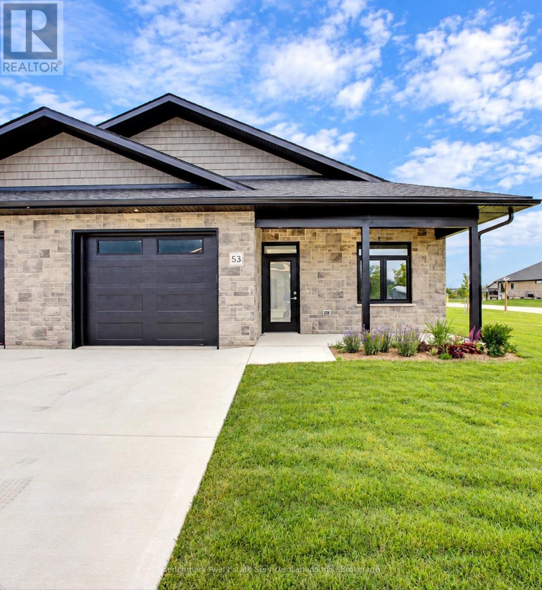 53 CAVALIER CRESCENT, Huron-Kinloss