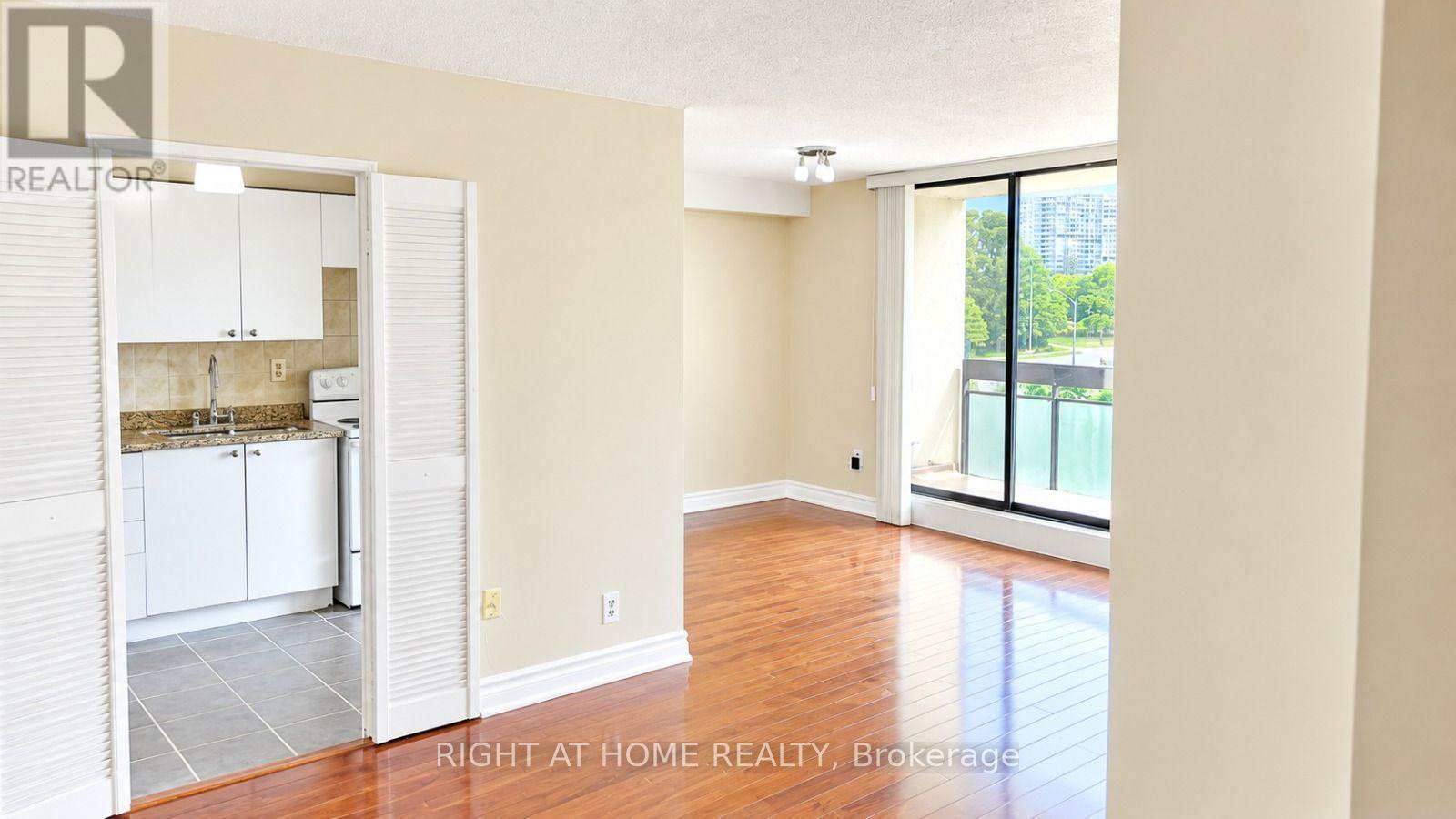 701 - 177 LINUS ROAD, Toronto (Don Valley Village) — photo 8