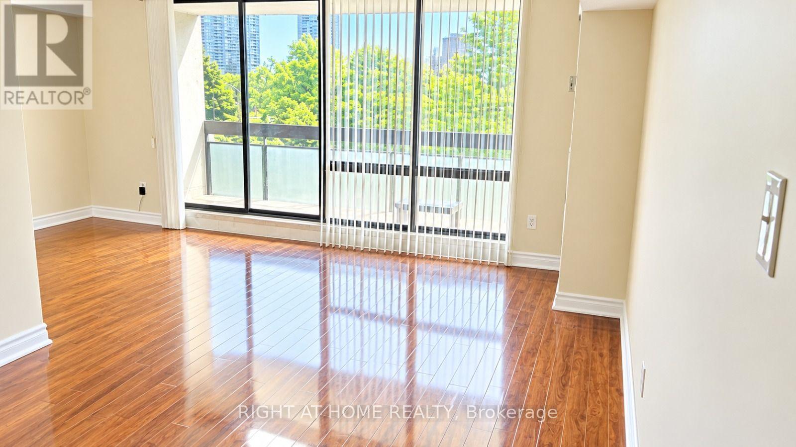 701 - 177 LINUS ROAD, Toronto (Don Valley Village) — photo 9