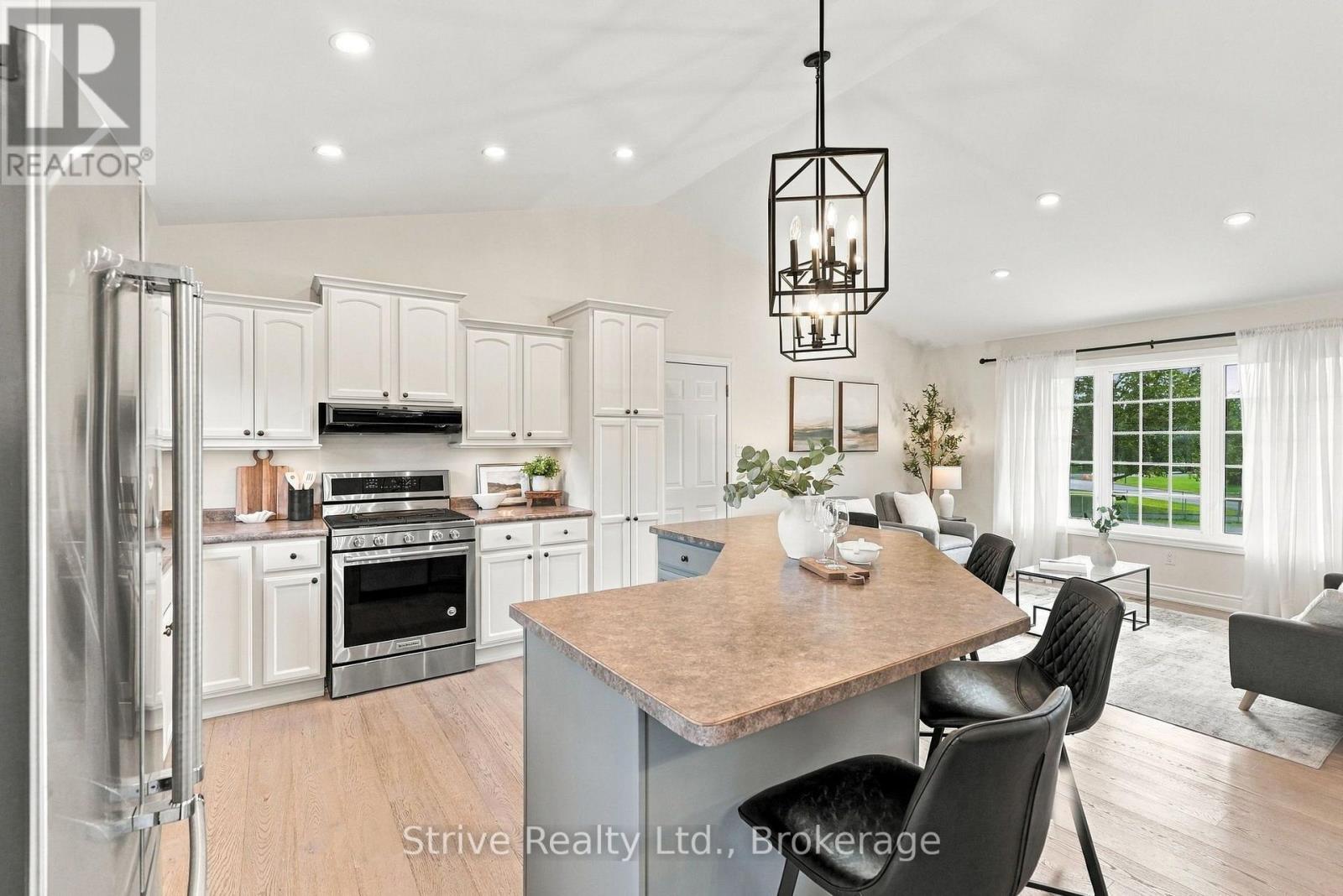 138 JOHNSTON COURT - 10