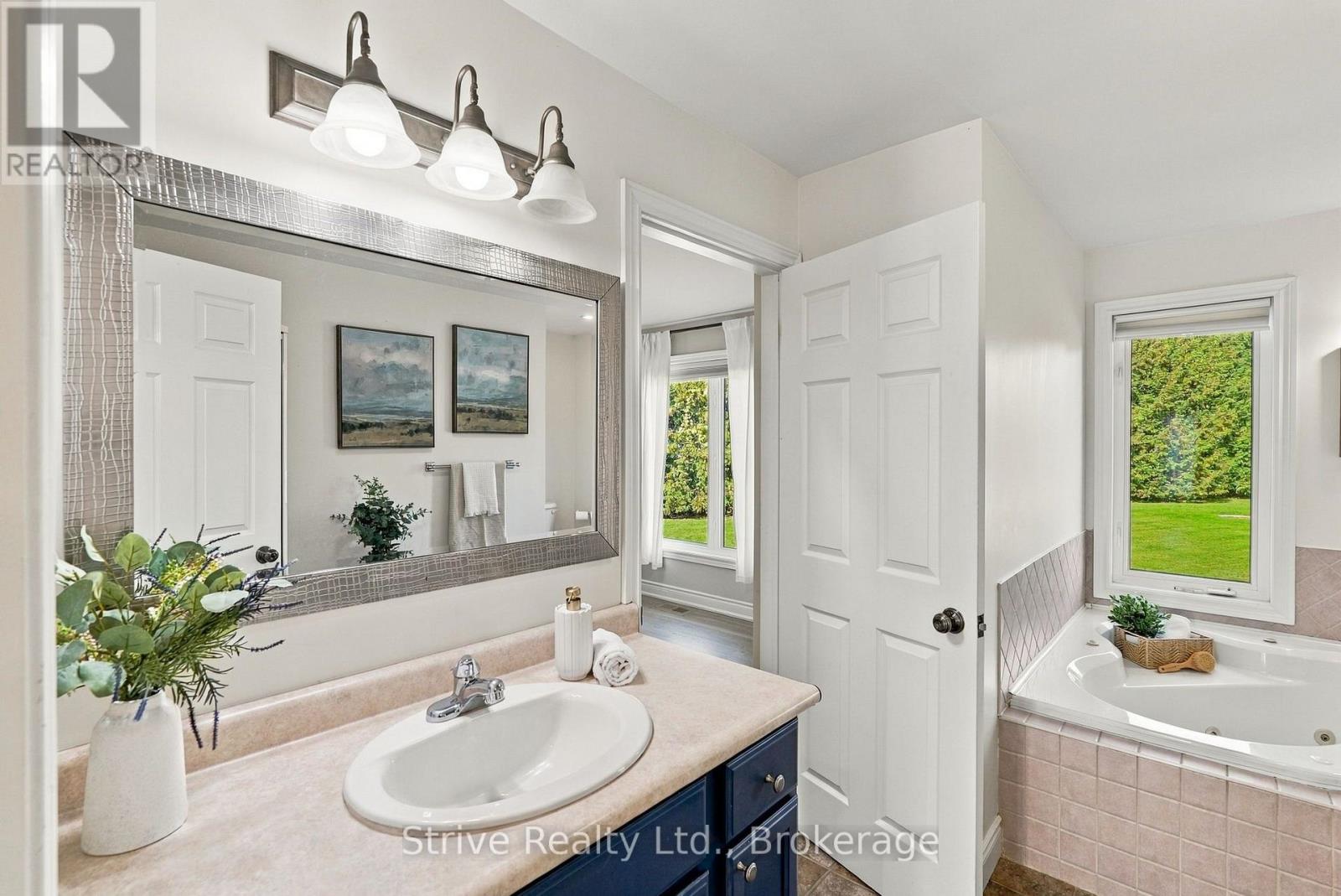 138 JOHNSTON COURT - 22