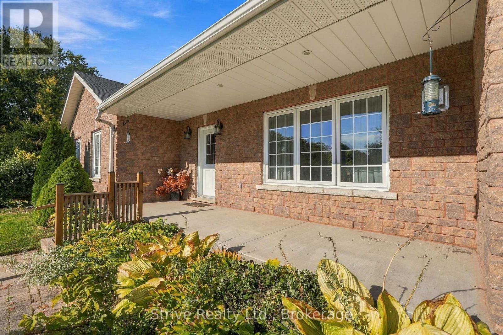 138 JOHNSTON COURT - 4