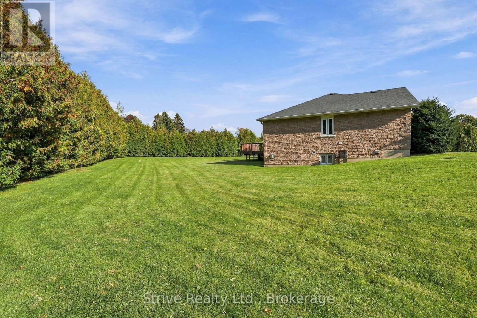138 JOHNSTON COURT - 40