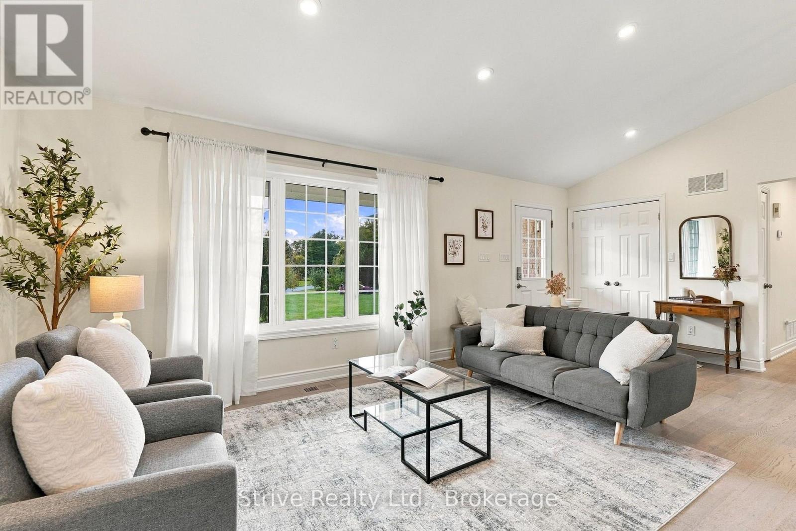 138 JOHNSTON COURT - 9