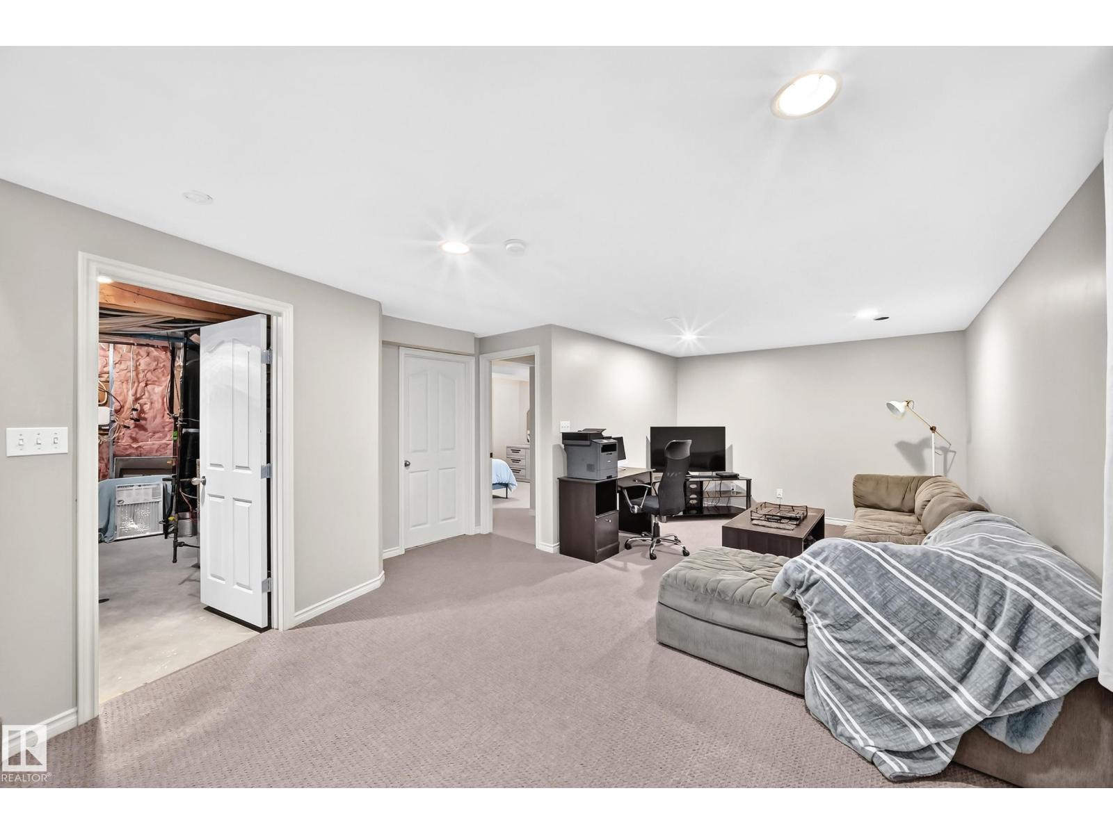 4720 202 ST NW - Image 35
