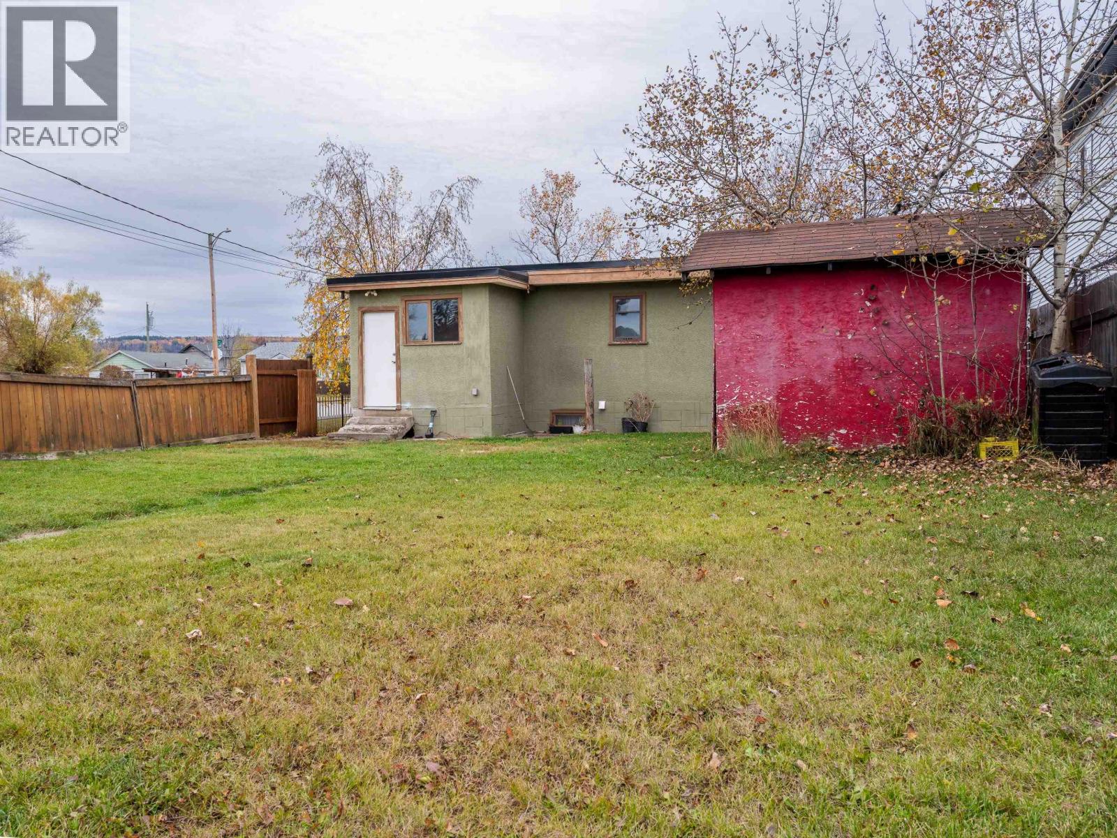 794 HARPER STREET - 20
