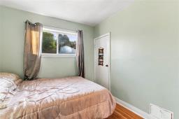 42 Champlain Street, Winnipeg, MB R2H2J6 Photo 9