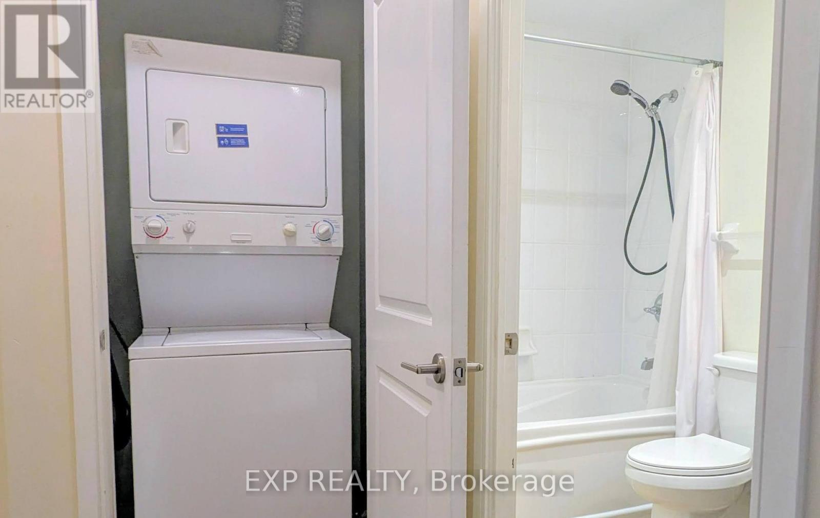 18 Yorkville Avenue — photo 10