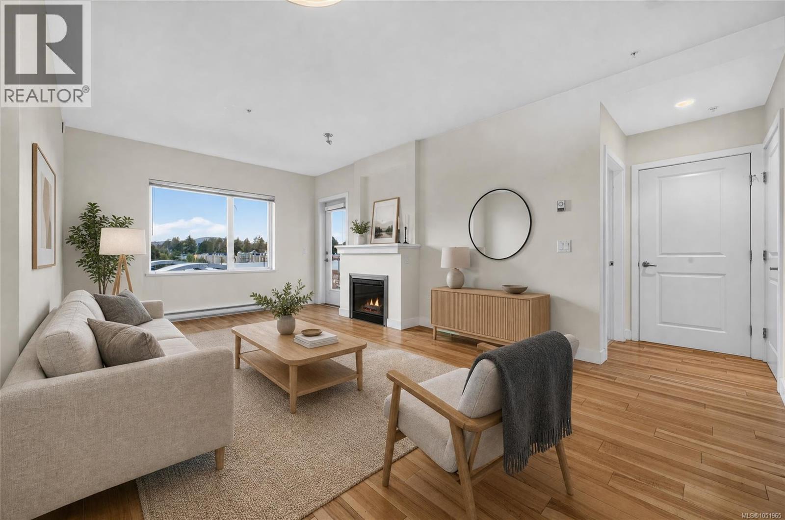 306 4394 West Saanich Road, Saanich