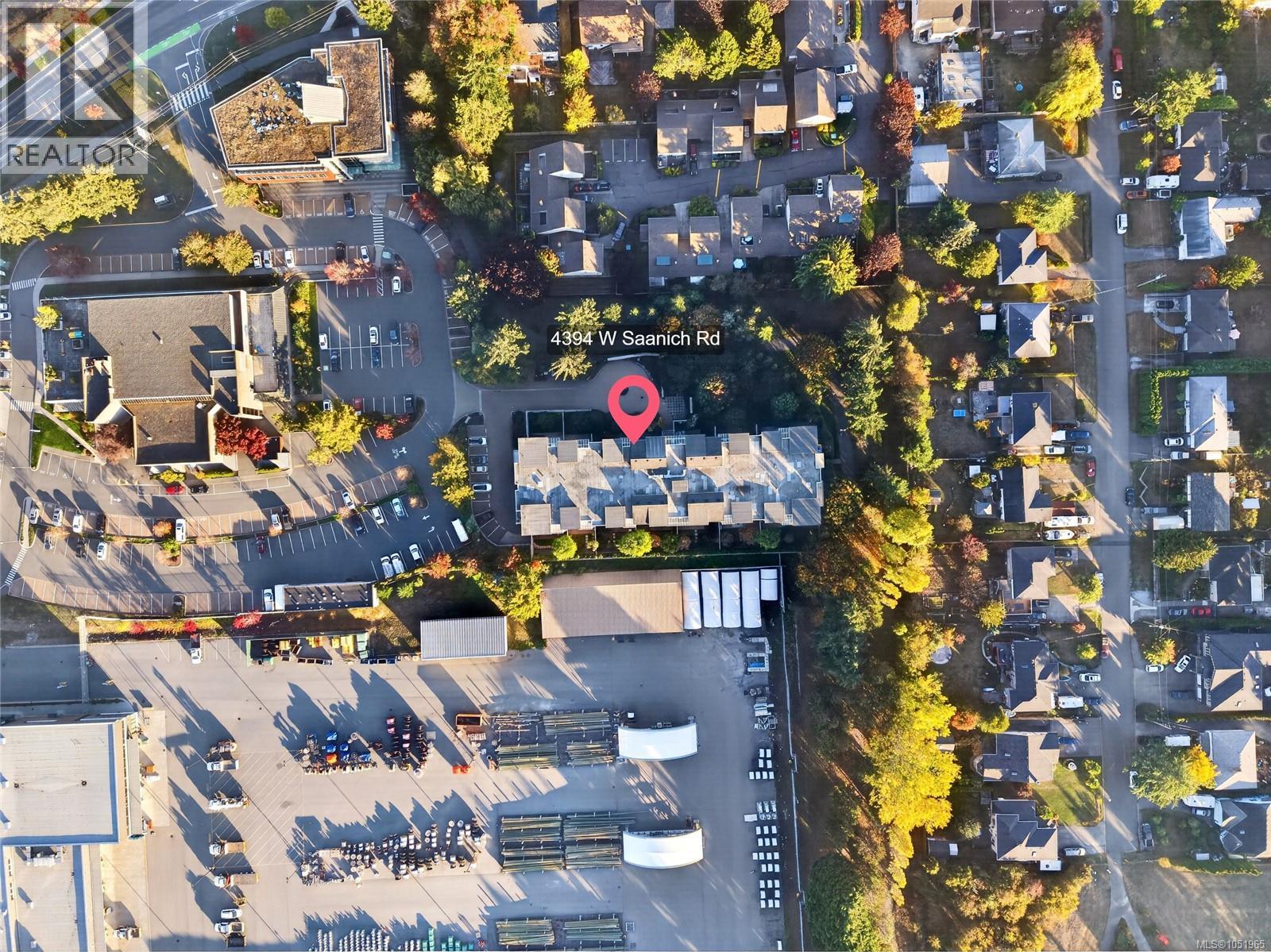306 4394 West Saanich Road, Saanich