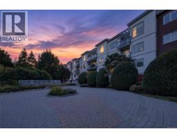 306 4394 West Saanich Rd, Saanich, BC V8Z0B5 Photo 51
