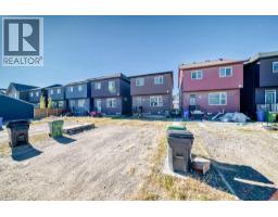 54 Savanna Villas Ne, Calgary, AB T3J2E4 Photo 32