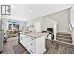 54 Savanna Villas NE - photo 5