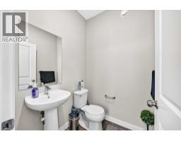 54 Savanna Villas Ne, Calgary, AB T3J2E4 Photo 16