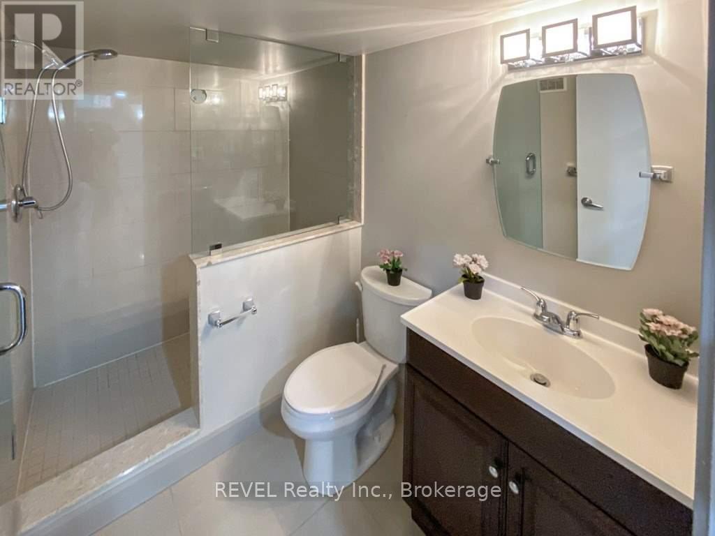 401 SCHREYER CRESCENT - 42
