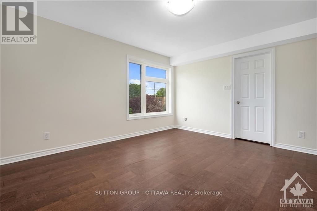 183 PRESLAND ROAD, Ottawa — photo 10
