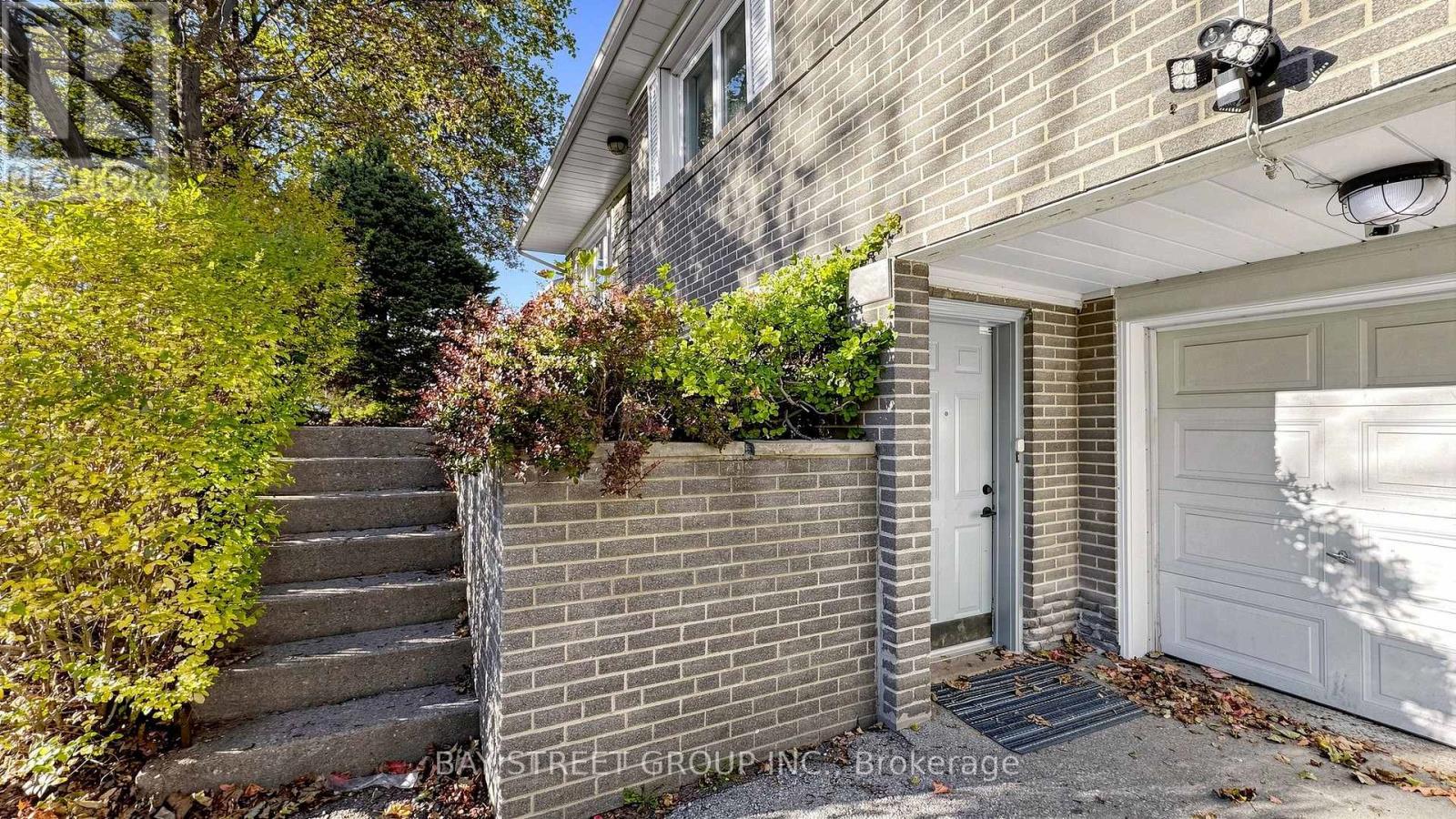 104 Mcnicoll Avenue, Toronto, ON photo 4