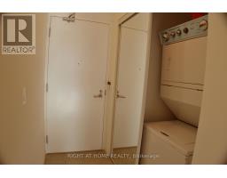 2306 - 215 Fort York Boulevard, Toronto, ON M5V4A2 Photo 15