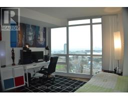 2306 - 215 Fort York Boulevard, Toronto, ON M5V4A2 Photo 7