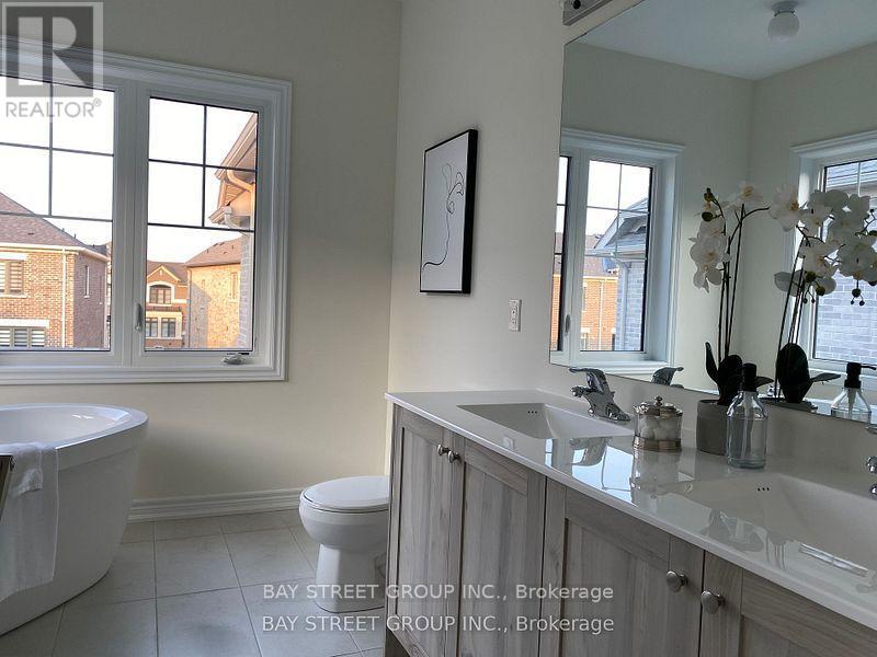 315 Coronation Road, Whitby, ON photo 23
