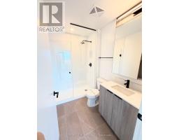 1011 - 2495 Eglinton Avenue W, Mississauga, ON L5M2T2 Photo 10
