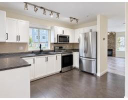 9 8968 208 Street, Langley, BC V1M4C5 Photo 9
