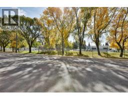 1615 5 Avenue N - photo 2