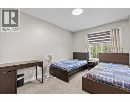 303 Saddlebrook Way NE - photo 11