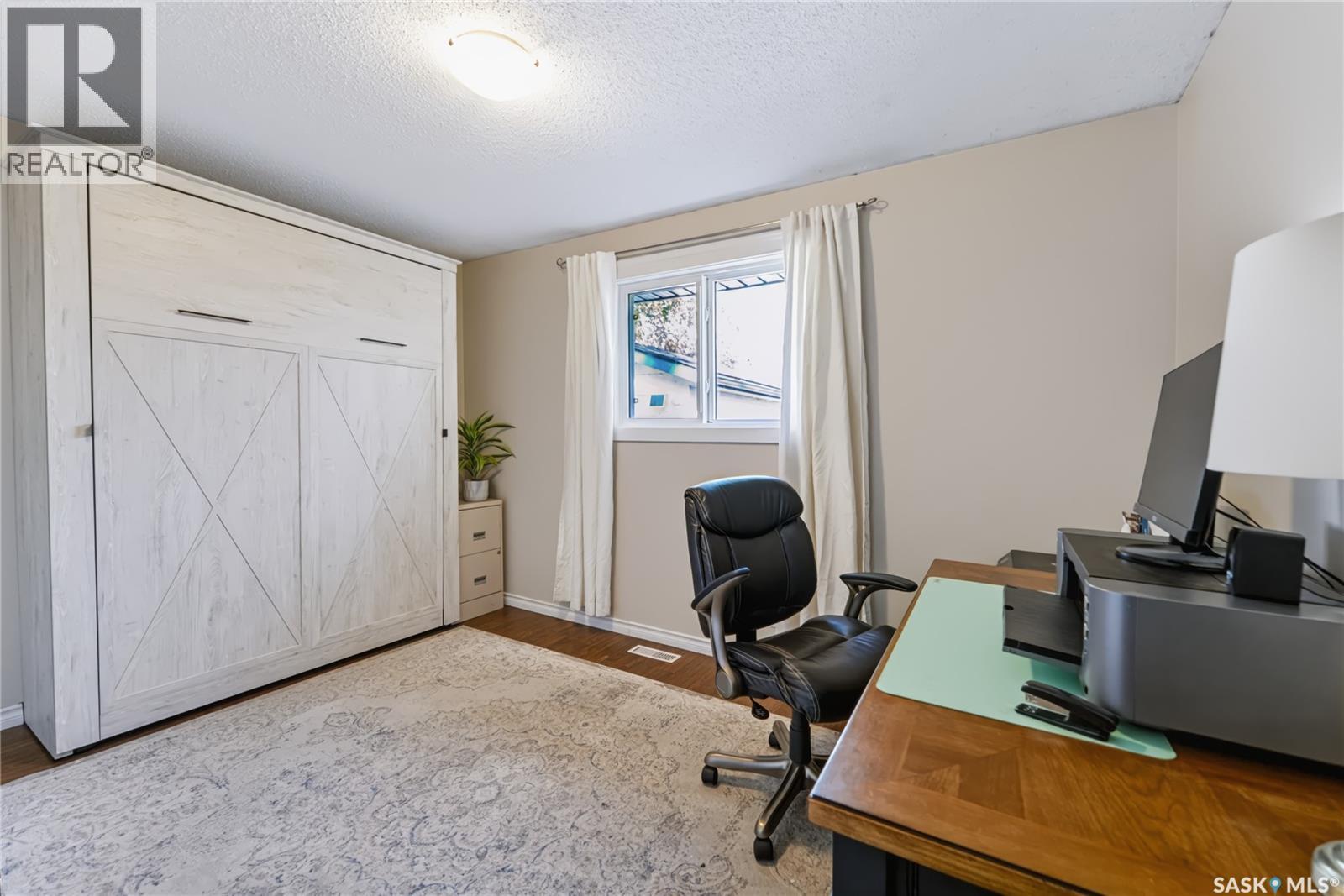 205 Centennial ROAD, Hague — photo 15