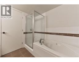 204 11667 Haney Bypass, Maple Ridge, BC V2X8W9 Photo 19