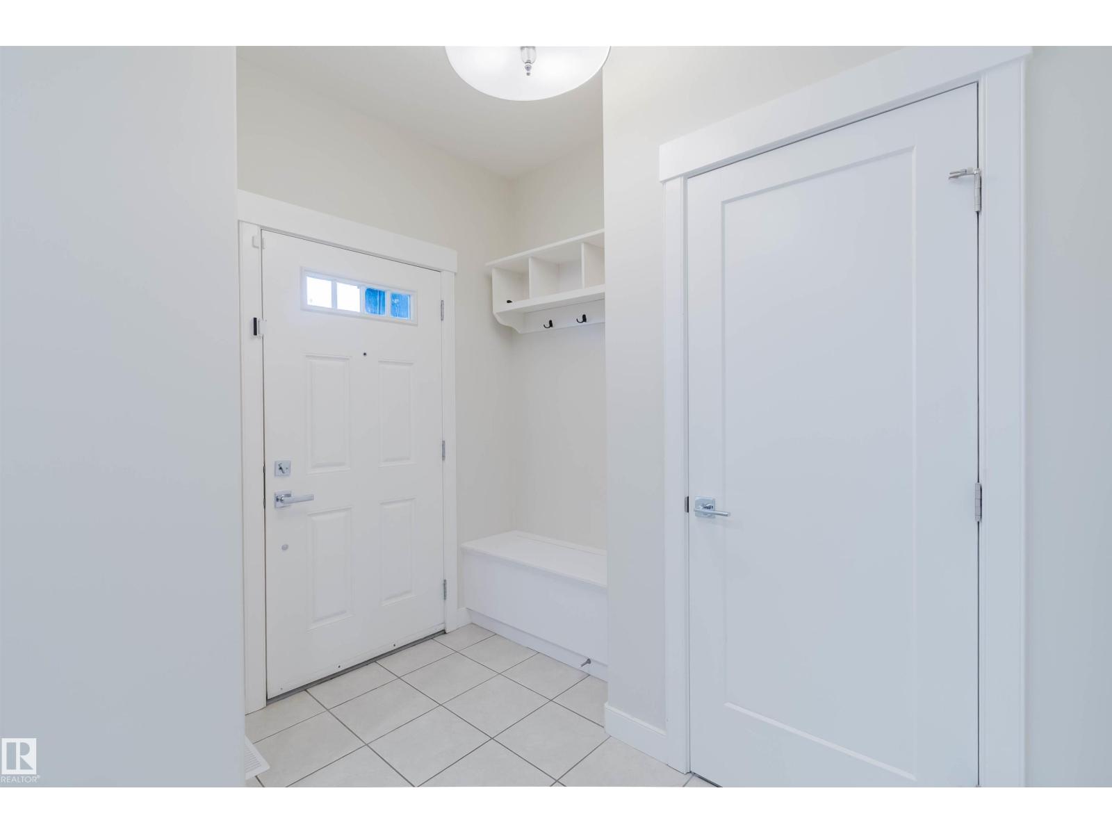 8104 224 ST NW, Edmonton Alberta