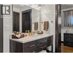 611 Willow Brook Drive SE - photo 32