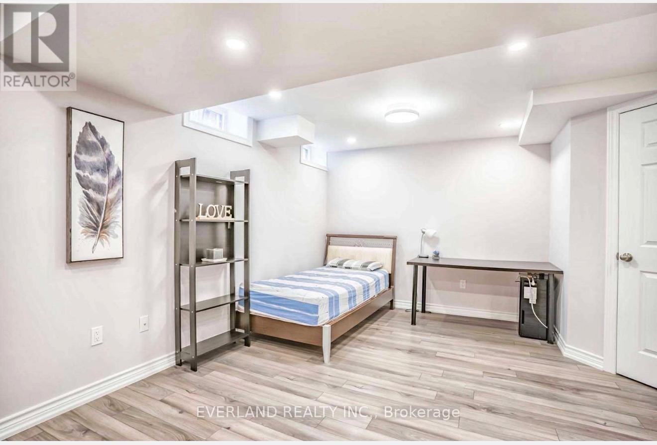 249 Yellowood Circle, Vaughan, ON photo 14