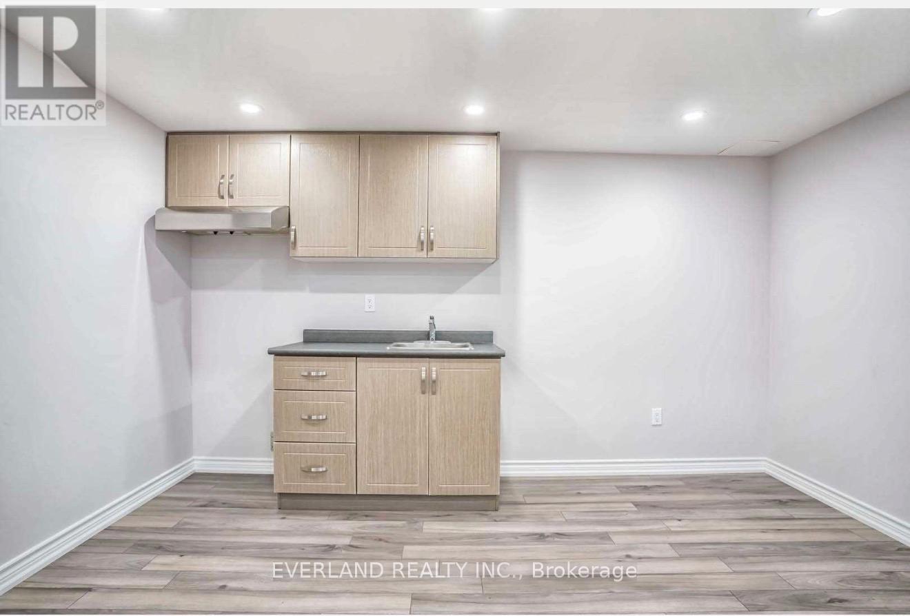 249 Yellowood Circle, Vaughan, ON photo 15