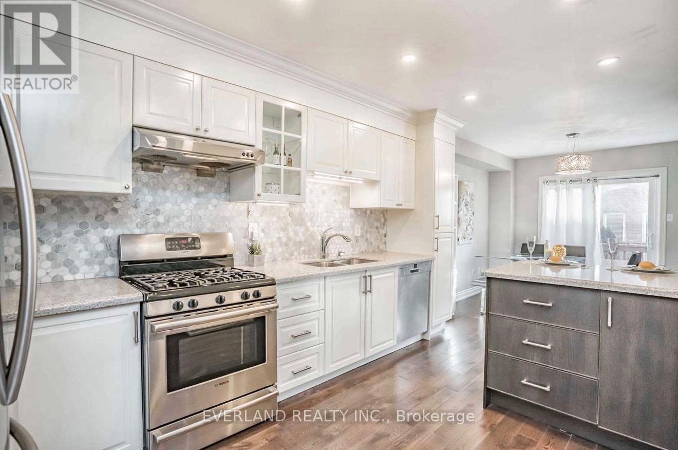 249 YELLOWOOD CIRCLE, Vaughan (Patterson) — photo 4