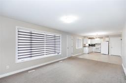 Kitchen - 478 Rosewood Drive, Steinbach, MB R5G0H4 Photo 11