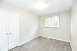 478 Rosewood Drive, Steinbach, MB R5G0H4 Photo 14
