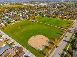20 Birchbark Bay, Winnipeg, MB R2V4P1 Photo 34