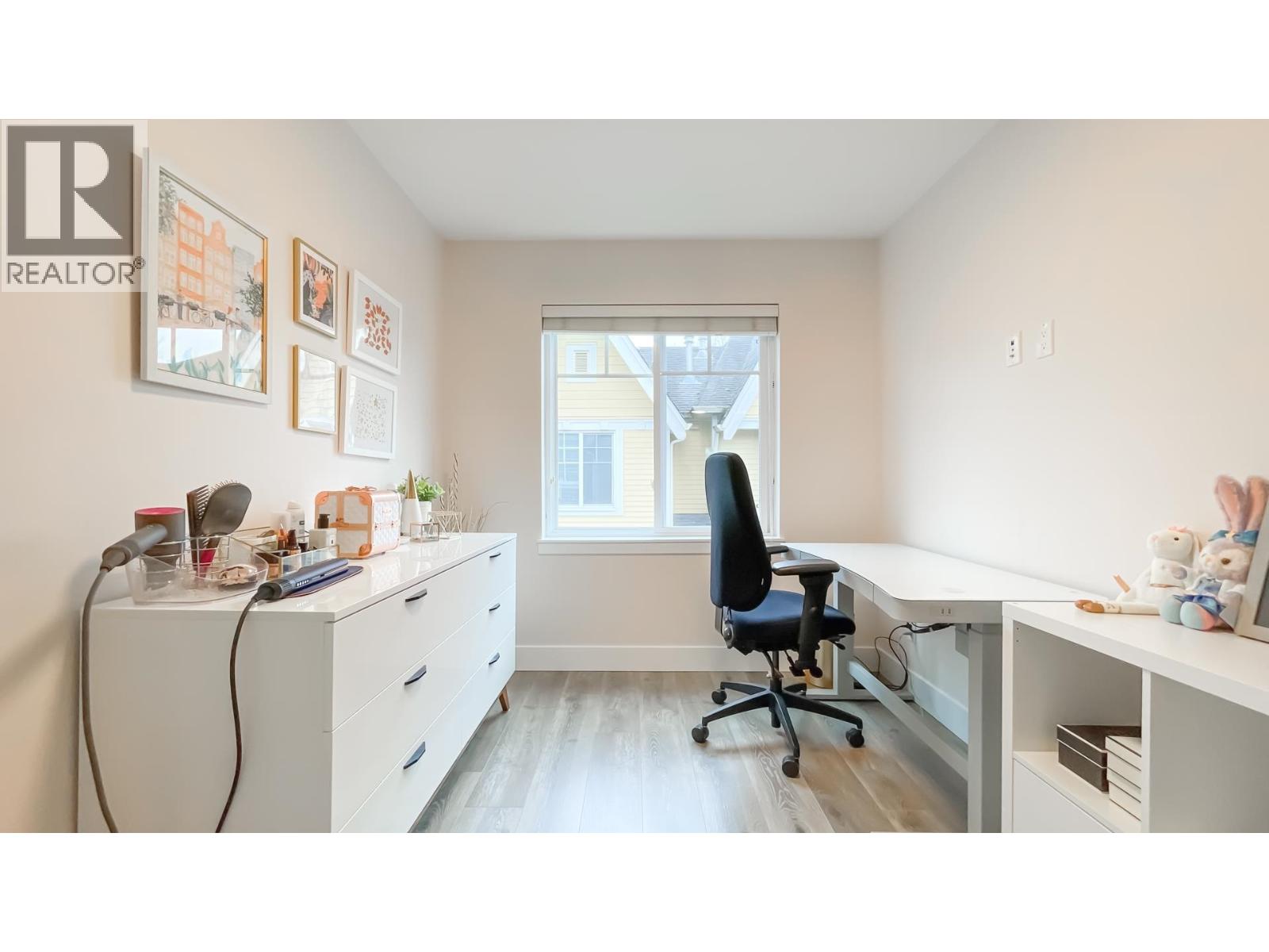Photo of 10 9780 GENERAL CURRIE ROAD 24