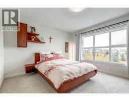 1109, 355 Nolancrest Heights NW - photo 17