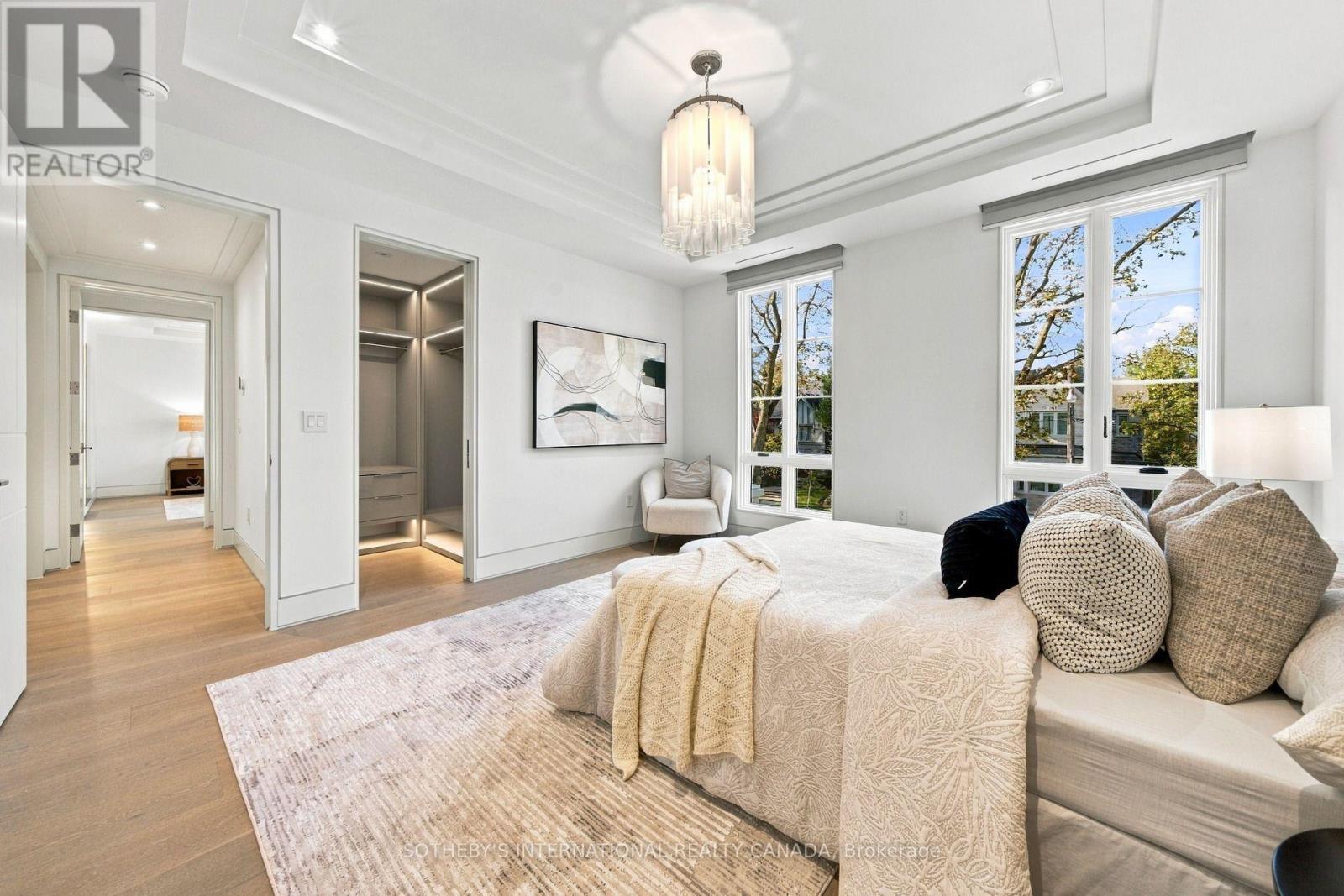 335 Lytton Boulevard, Toronto, ON photo 25