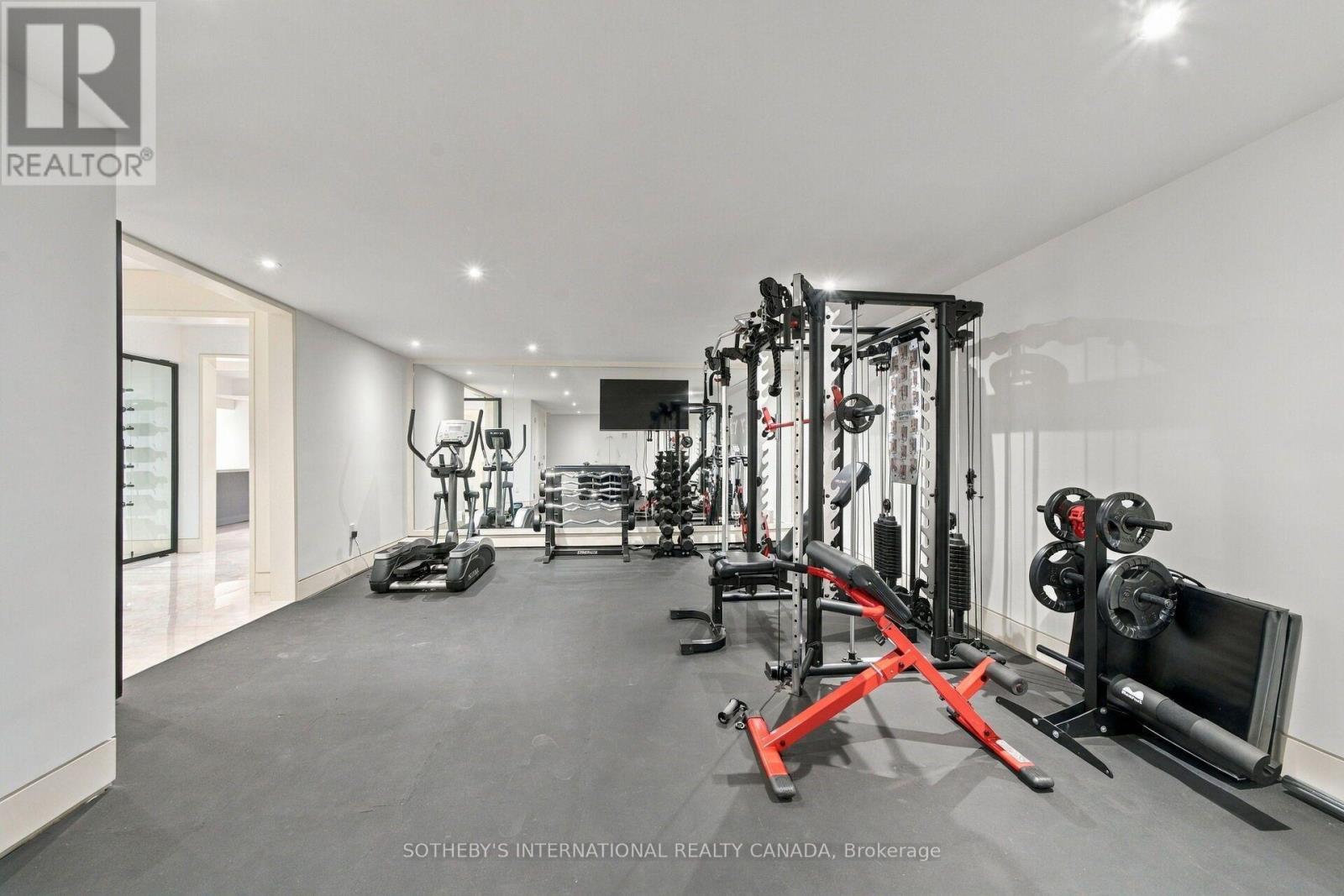 335 Lytton Boulevard, Toronto, ON photo 34